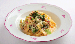 タリアテッレの春野菜クリームソース