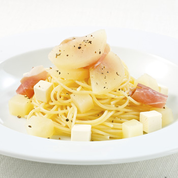 洋梨とクリームチーズの冷製パスタ