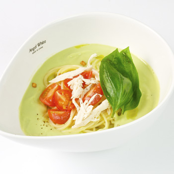 アボガドポタージュのパスタ